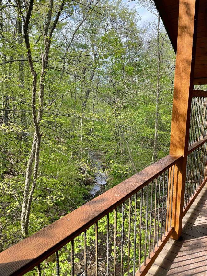 Cricket Hill Treehouse By Amish Country Lodging Millersburg Luaran gambar